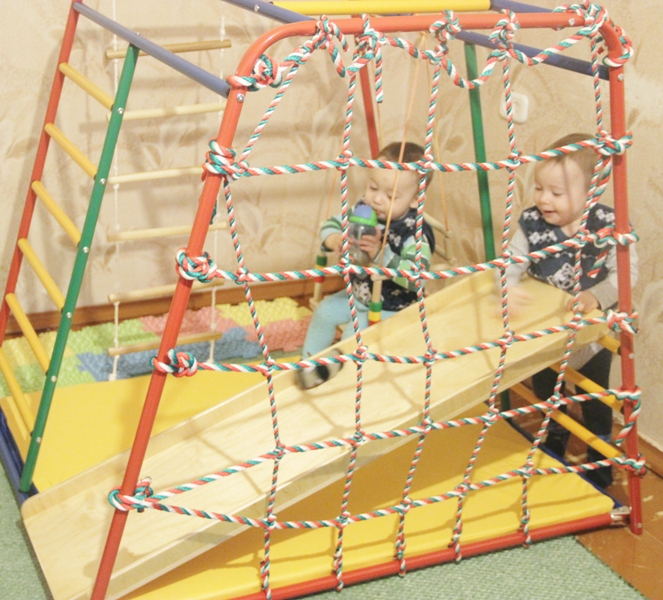 ДСК Вертикаль " Веселый Малыш"