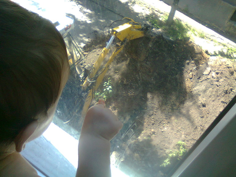 Соломия и экскаватор