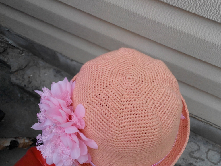 Шляпка для дочи.