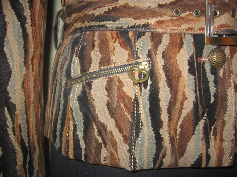 Курточка на весну.