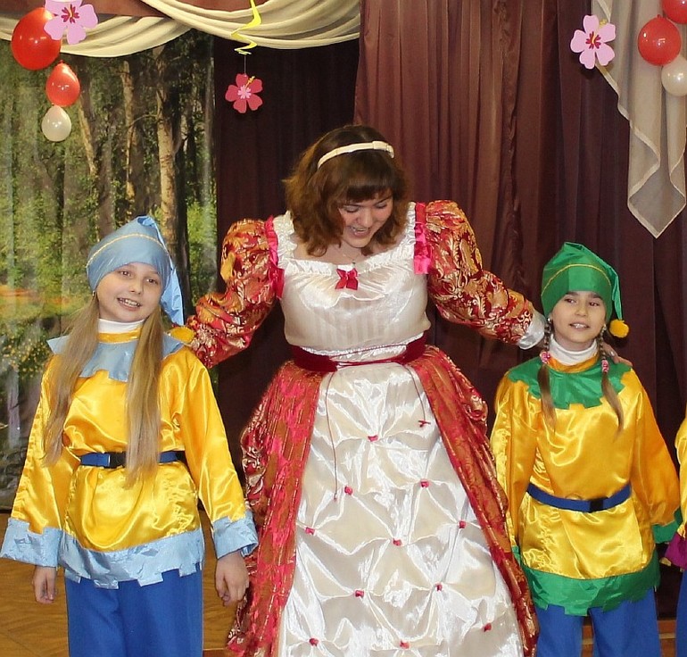 Отчётный концерт в Доме творчества 19.05.14