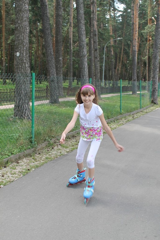 Сосновый парк и земляника 04.07.14