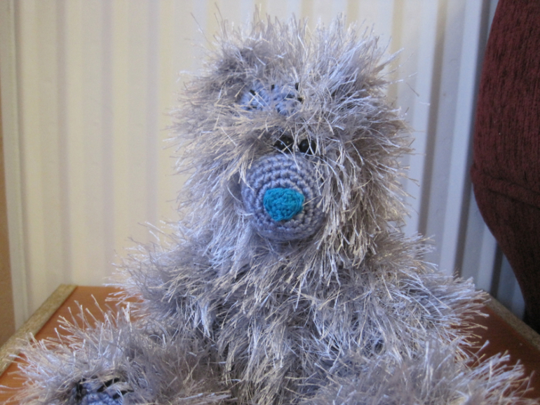 Мишка в подарок