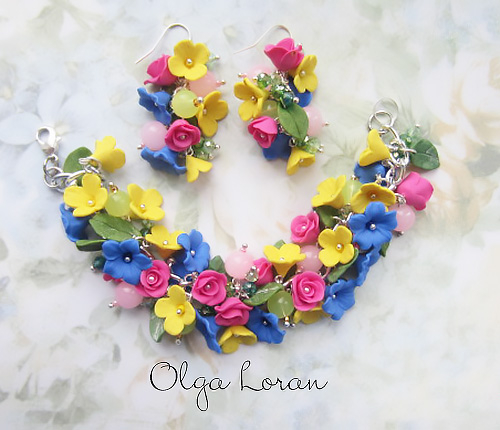 И еще украшения, браслеты, серьги и колье!