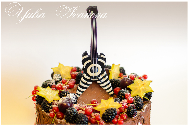 Торт с гитарой!