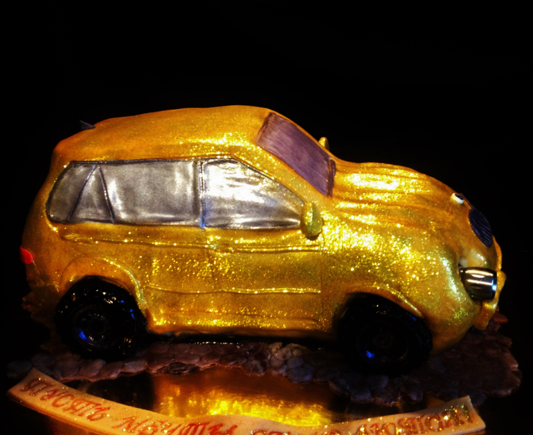 Как бы БМВ Х5 :)