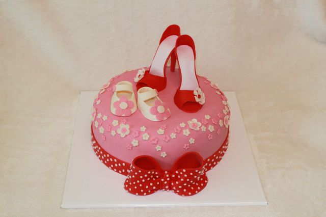 Тортик для Кристины на годик. Помогите выбрать!!!