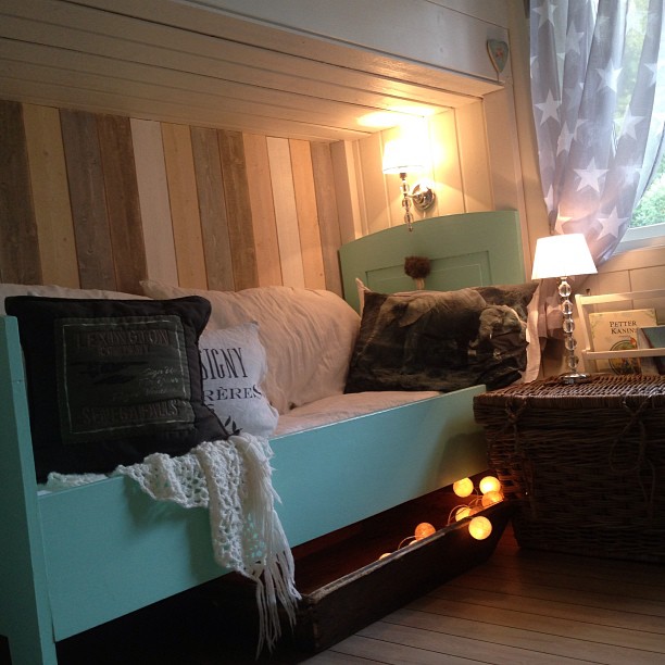 Скандипонедельник - супер Happylight