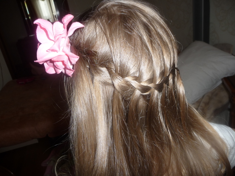 А я тут косичками балуюсь