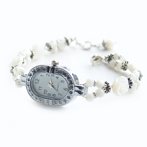 Часы-браслет