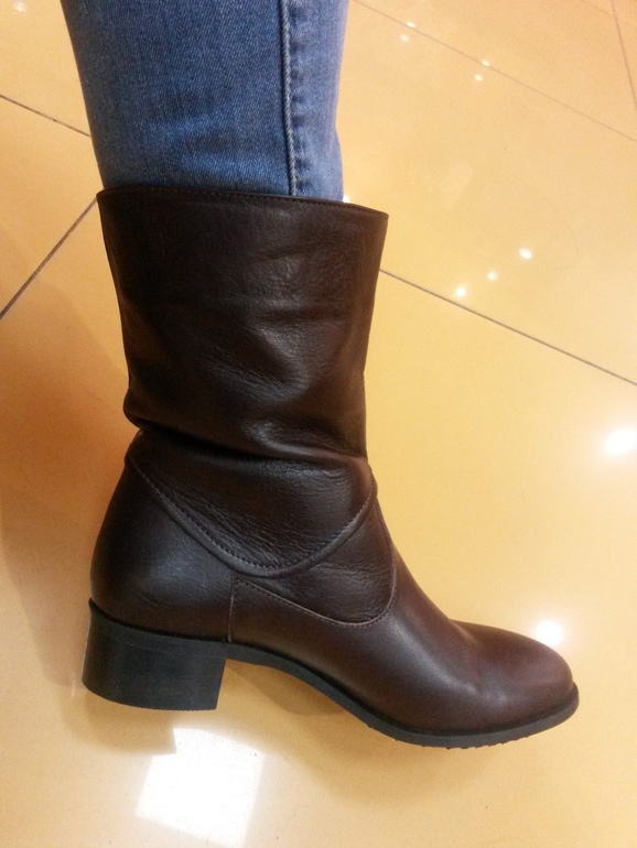 С чем носить такие сапоги?