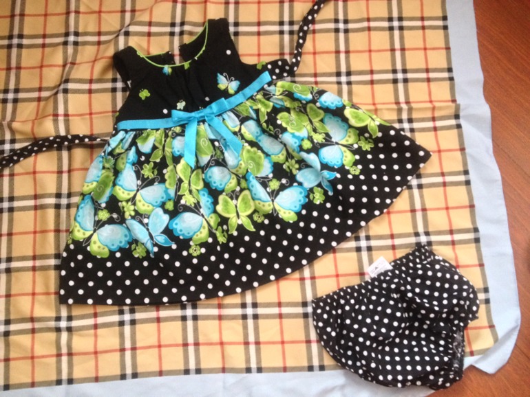 потихоньку выкладываю платья моей красавицы