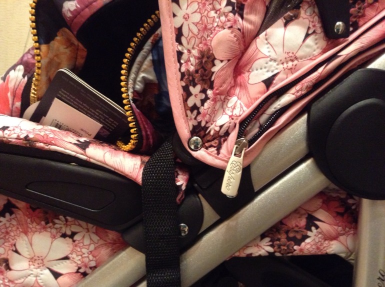 Моя зимняя коляска Esspero X-Drive pink.