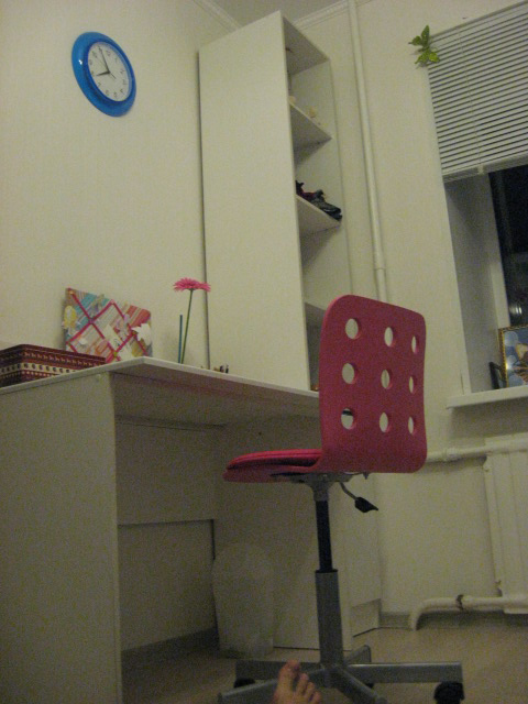 Детская для девочки(перепланировка одной комнаты в две).Исправилась с фото