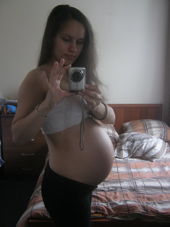 конец 37 недели,животик низко?