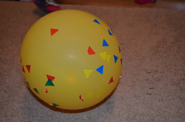 Задания с наклейками и фломастерами(и не только) или неделя на больничном без принтера :)