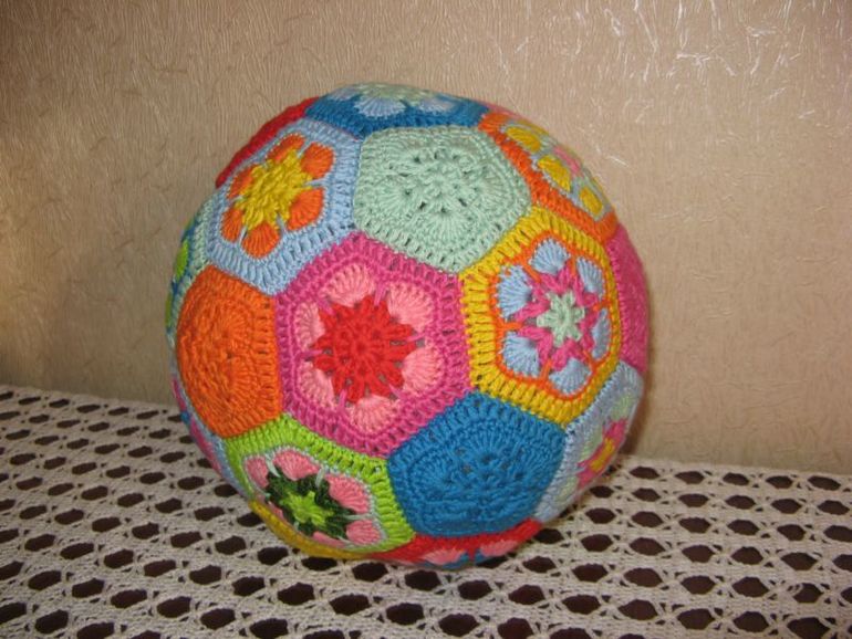Мячик на Африканский мотив