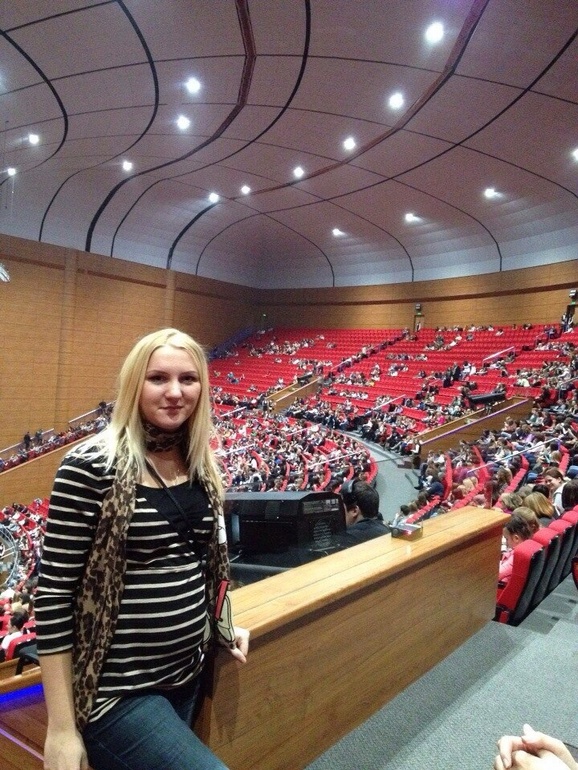 Привет третий триместр?!))) поход в жк , на концерт+ фото