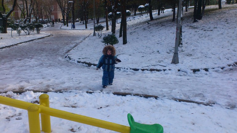 наша прогулка по снежку