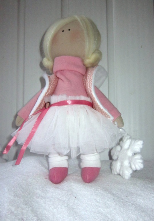 Куколка малышка