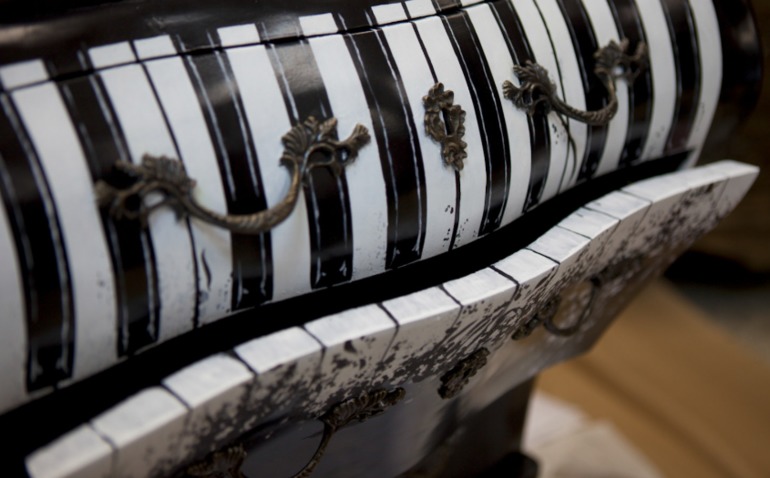 Продается комод- фортепиано