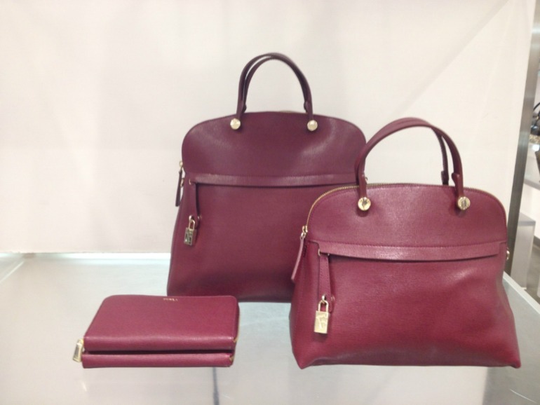 FURLA! Витрины сентябрь 2013