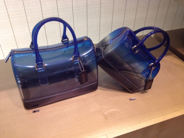 FURLA! Витрины сентябрь 2013