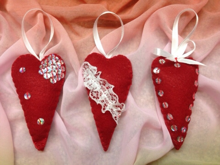 Игрушки из фетра. Продолжение.