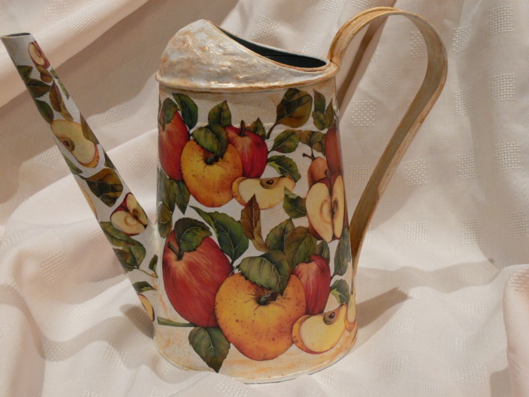 Лейка" Яблонька"