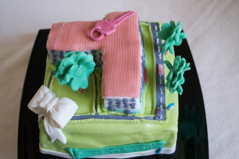 Торт на новоселье