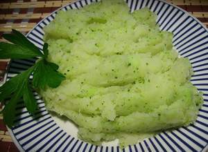 Зелёное картофельное пюре