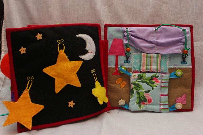 Первая книжка для доченьки!