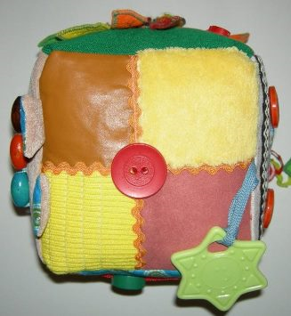 Развивающий кубик