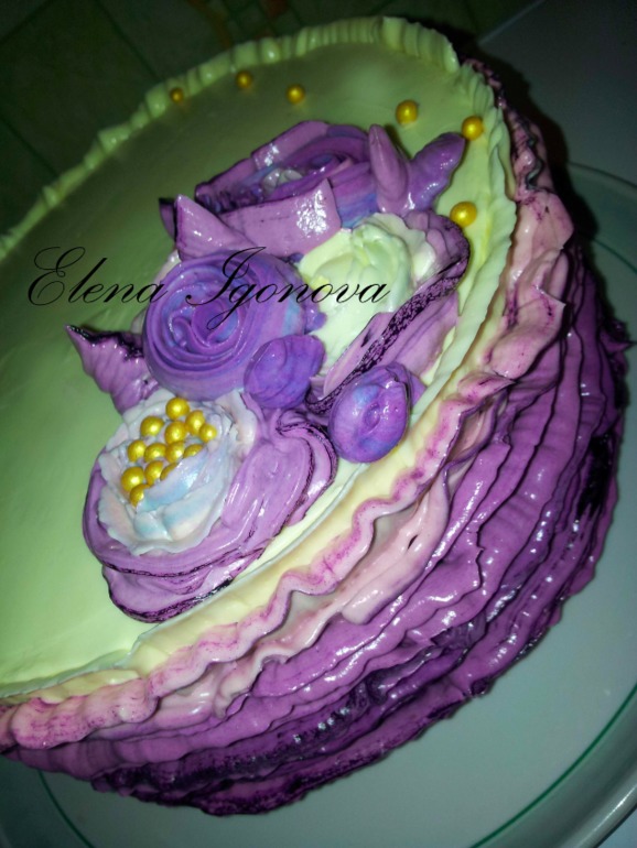 Кремовый торт рюши.