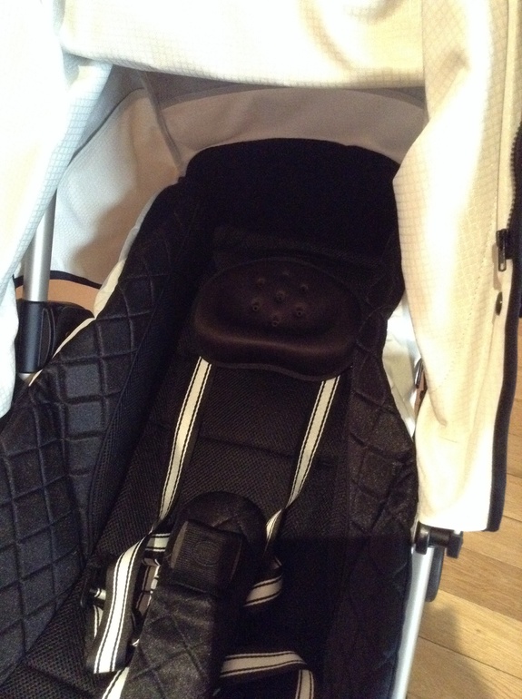 APRICA STICK FLAT- трость для новорожденных