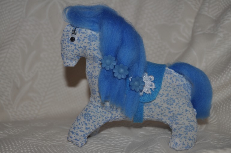 скачи, скачи, мой поник