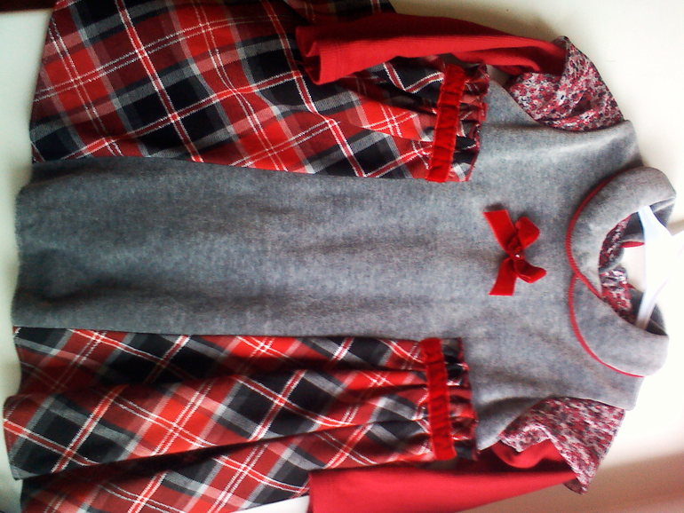 Продам теплое платье Chopette 80-92 одевали 1 раз ,650 рублей