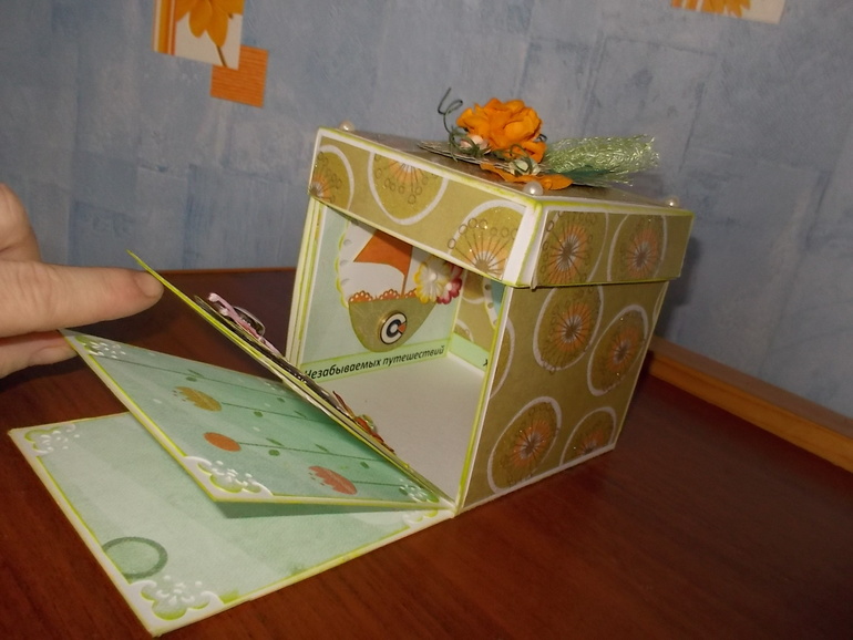 Коробочка- альбом с поздравлениями