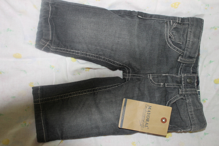 Новые джинсы 68 см Майорал с хлопковой подкладкой и еще кое что на 74 и 80))