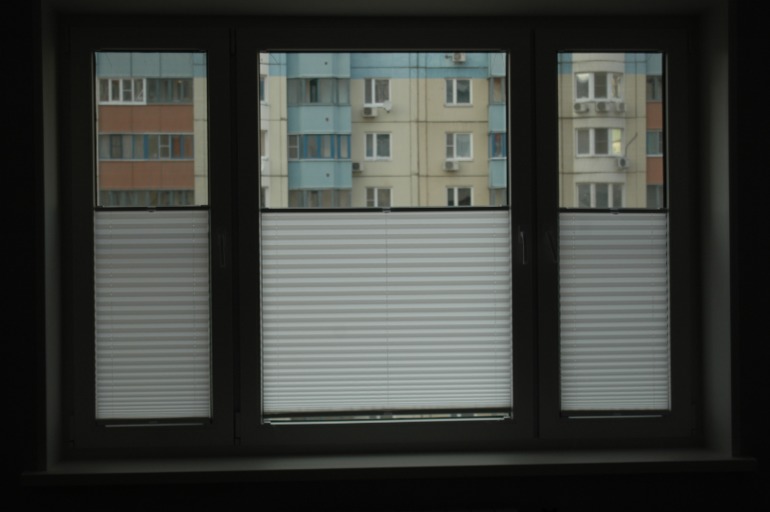 Рулонные шторы, жалюзи и плиссе шторы