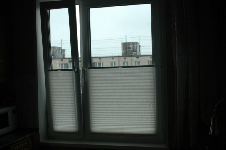 Рулонные шторы, жалюзи и плиссе шторы