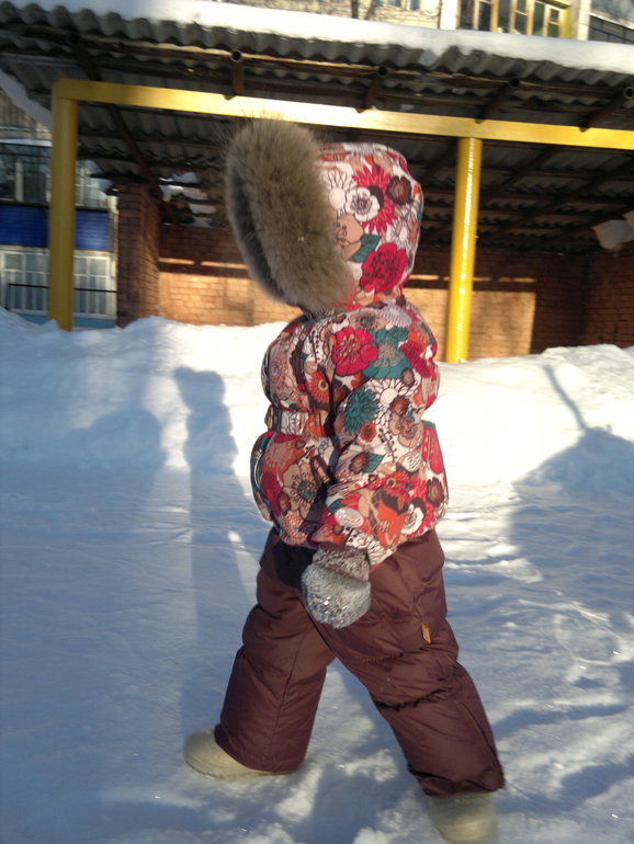 Комлект зимний Нельс NELS, размер 92, на девочку, цветы-вишня