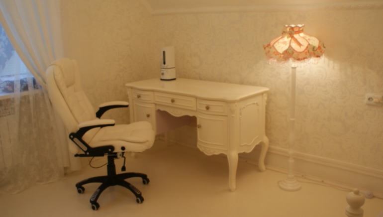 Деткая для девочки.Белая!