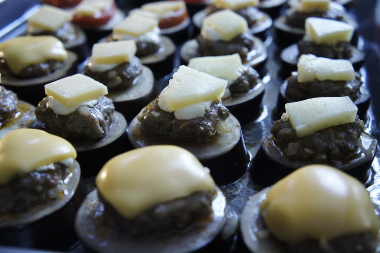 Небольшое застолье по окончанию отпуска