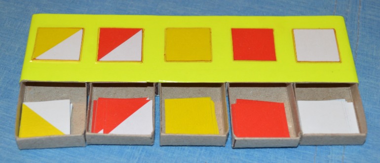 По принципу кубиков Никитина