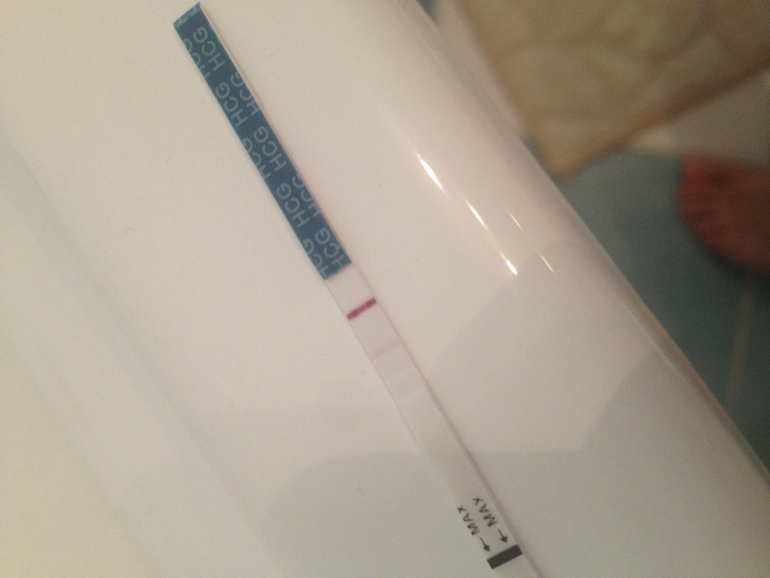 Тест на беременность 1 полоска фото