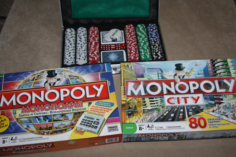 Настольные игры ПОКЕР И МОНОПОЛИЯ.