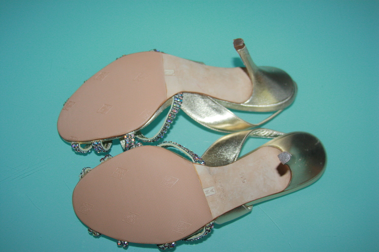 ***Louis VUITTON***BALMAN***CELINE***ESCADA***GINA***VALENTINO***.Оригинал