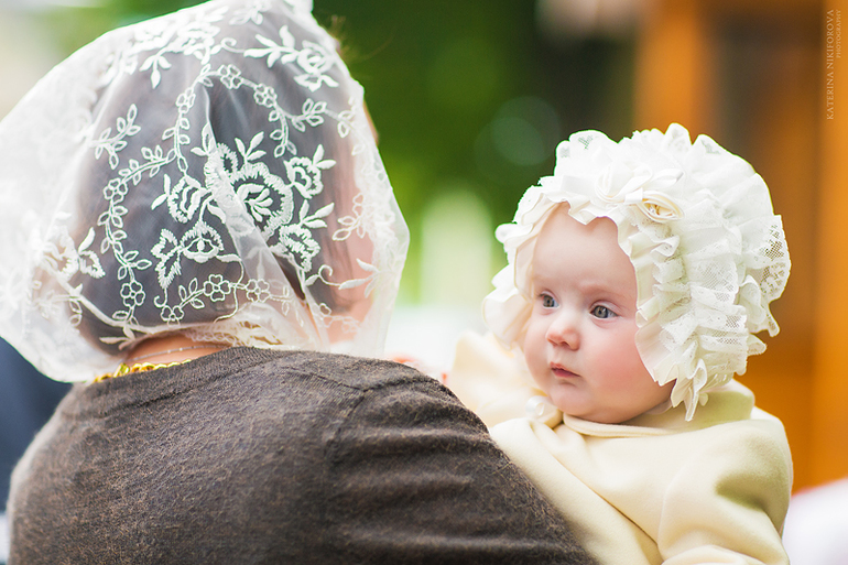 Крещение Виктории! Вторая часть. Фотосет от Катерины.
