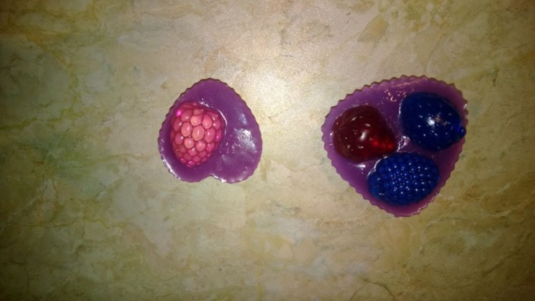 Предлагаю мыло ручной работы *Не могу фото переставить в конец и сделать под кат*